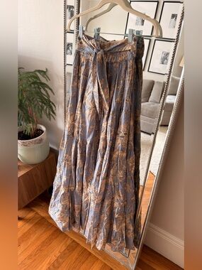 Maxi Floral Print Tiered Skirt in Blue and Cream